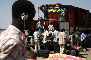 Malakal. Displaced return home from the North in view of the referendum.